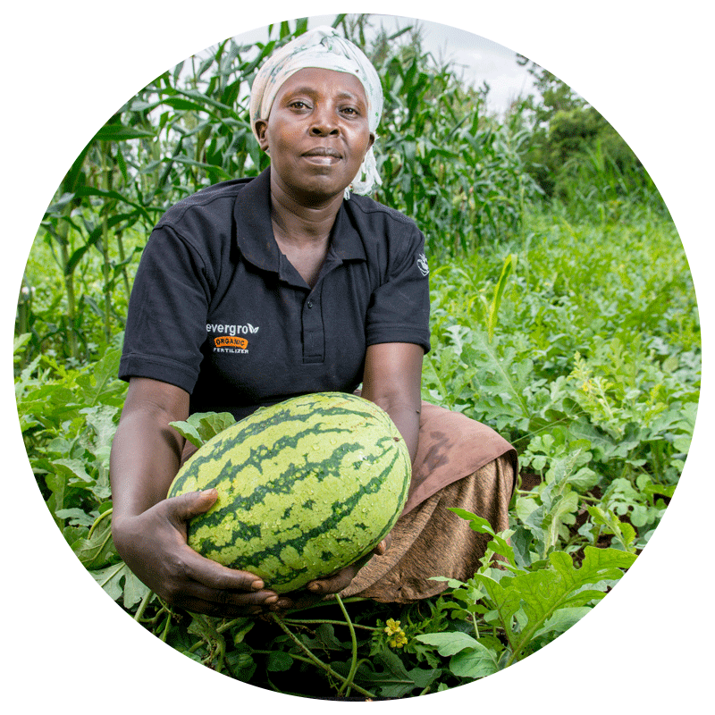 Crop-farmer-in-circle_001.png
